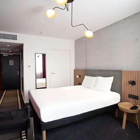 Ibis Styles Centre Gare Отель Ланс