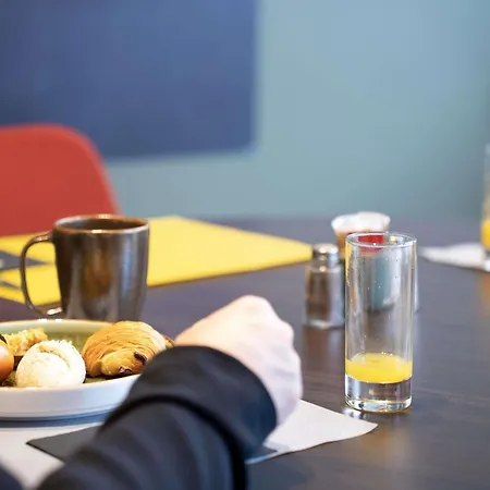 Отель Ibis Styles Centre Gare 3*