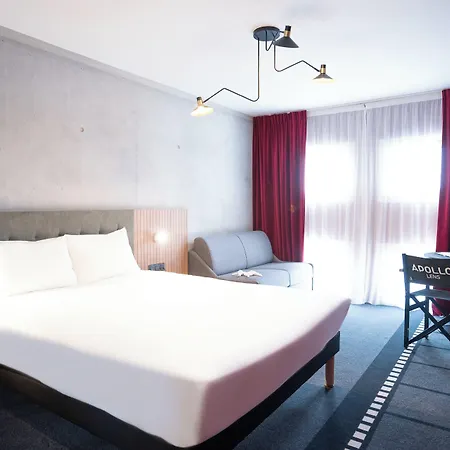 Ibis Styles Centre Gare Hotel 3*