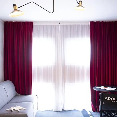 Ibis Styles Centre Gare لونس