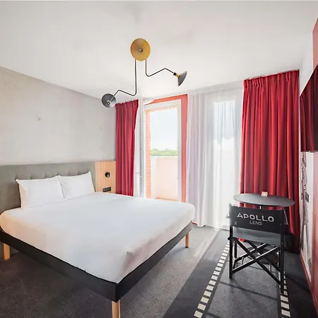 Ibis Styles Centre Gare فندق 3*