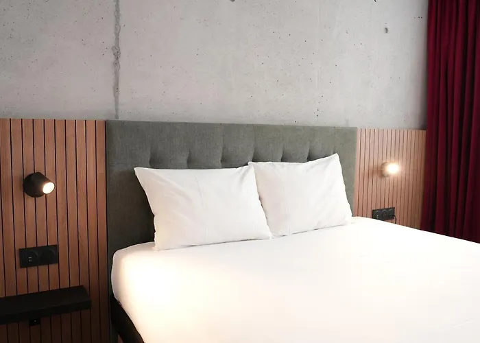 Ibis Styles Centre Gare 朗斯
