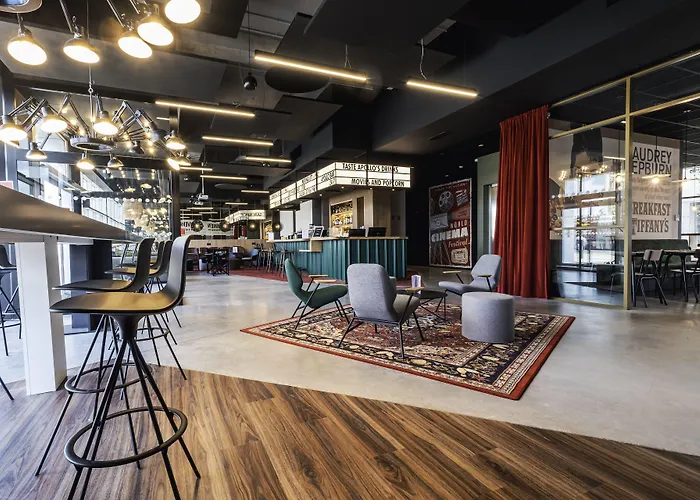 Ibis Styles Centre Gare Отель Ланс